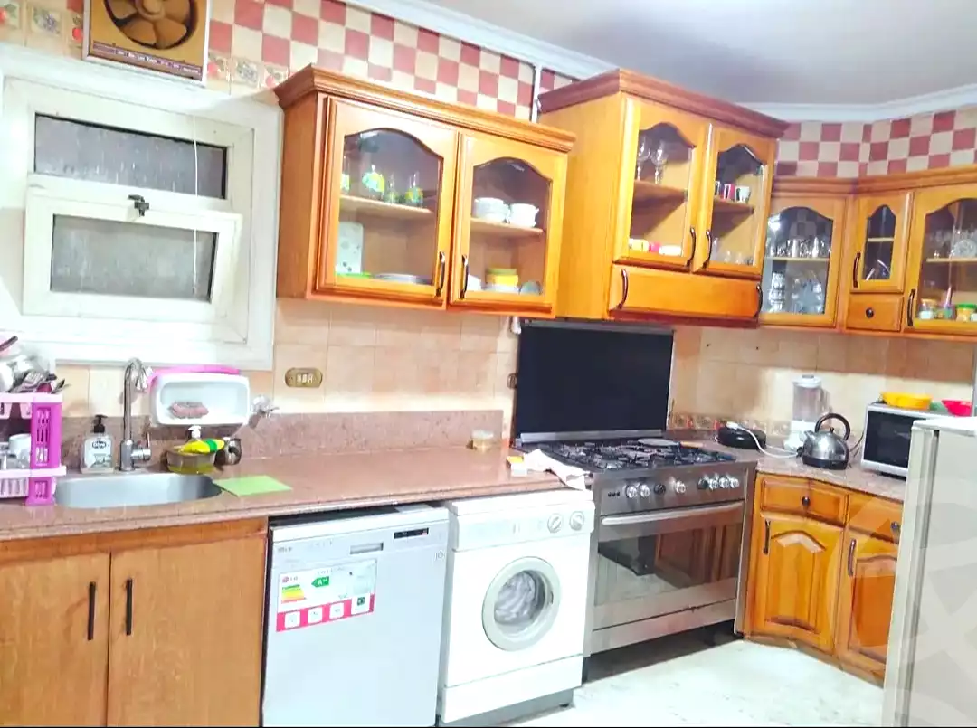 https://aqarmap.com.eg/en/listing/6881142-for-sale-alexandria-moharram-bey-el-maamoun-st