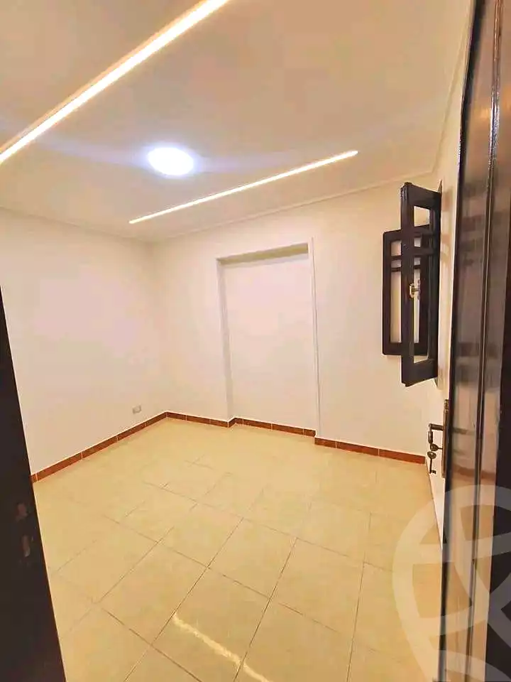 https://aqarmap.com.eg/ar/listing/6881186-for-sale-alexandria-sydy-bshr-sydy-bshr-bhry-street-16