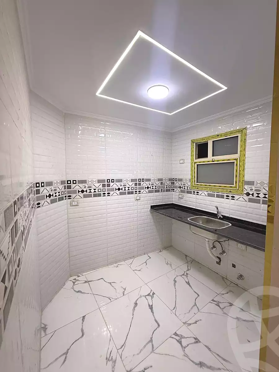 https://aqarmap.com.eg/ar/listing/6881448-for-sale-cairo-el-haram-el-lebeny-soltan-khattab-st