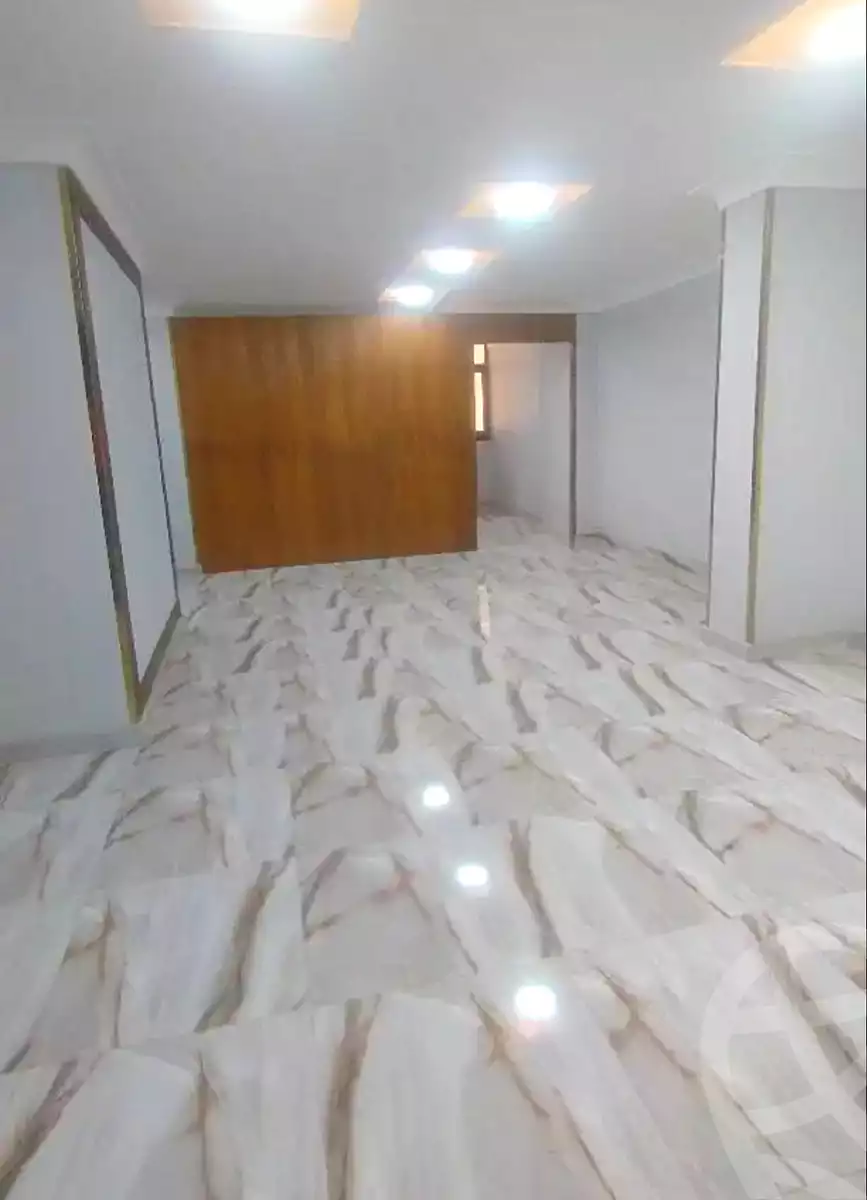 https://aqarmap.com.eg/ar/listing/6881624-for-rent-alexandria-el-asafra-l-sfr-bhry
