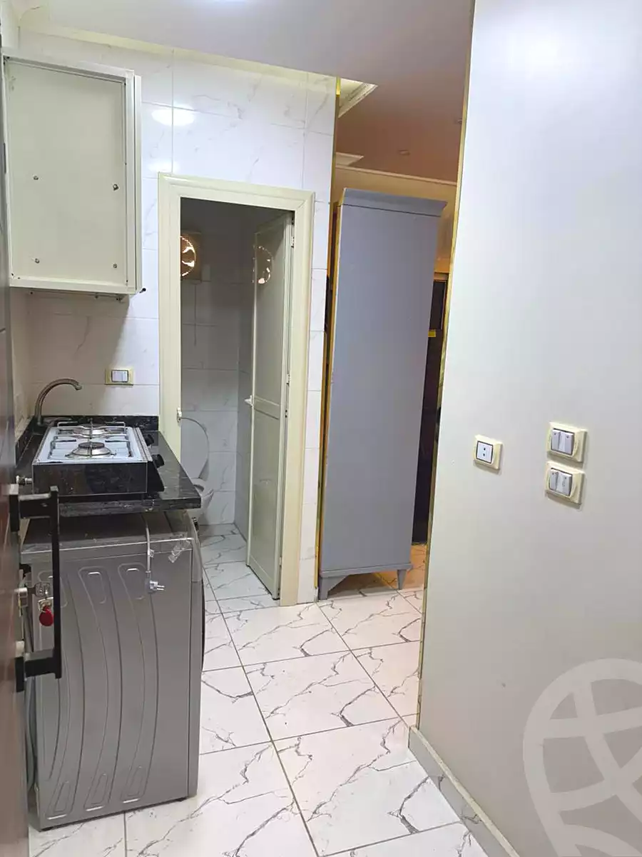 https://aqarmap.com.eg/ar/listing/6881786-for-rent-cairo-6th-of-october-el-ahyaa-neighborhood-1st-eighth-neighborhood