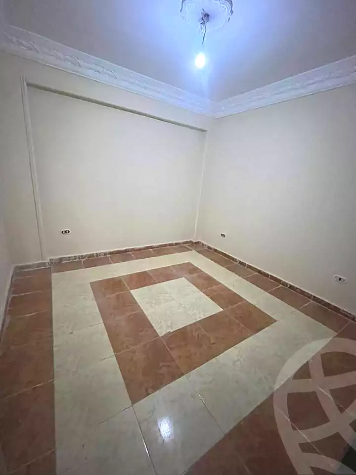 https://aqarmap.com.eg/en/listing/6881799-for-sale-alexandria-lsywf-el-falki
