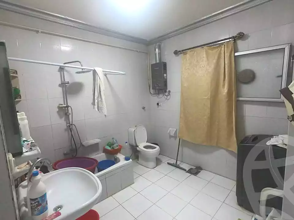 https://aqarmap.com.eg/ar/listing/6881848-for-sale-alexandria-al-agamy-lbytsh-el-hay-st