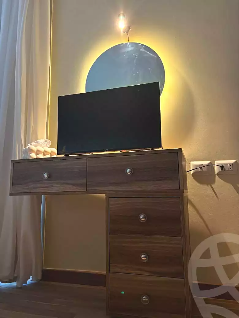 https://aqarmap.com.eg/ar/listing/6882047-for-rent-cairo-el-sheikh-zayed-city-compounds-dh-drys
