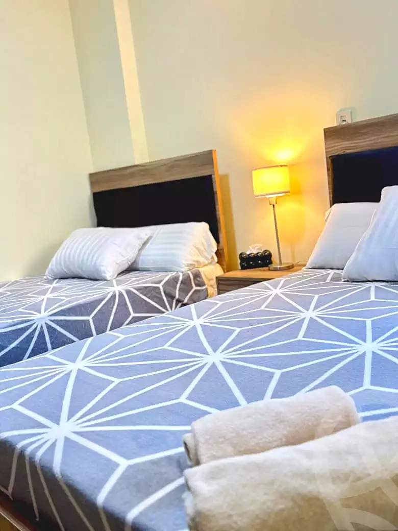 https://aqarmap.com.eg/ar/listing/6882047-for-rent-cairo-el-sheikh-zayed-city-compounds-dh-drys