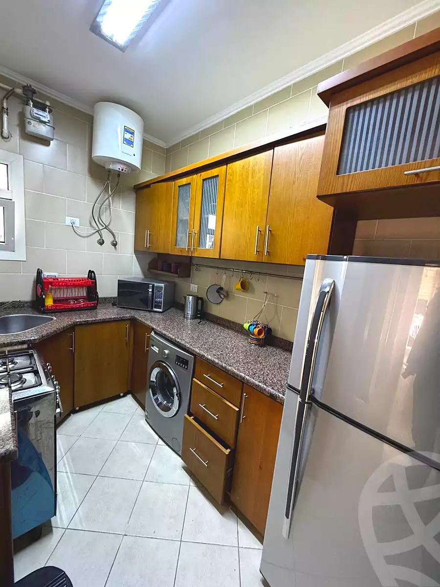 https://aqarmap.com.eg/ar/listing/6882061-for-rent-cairo-el-sheikh-zayed-city-compounds-dh-drys