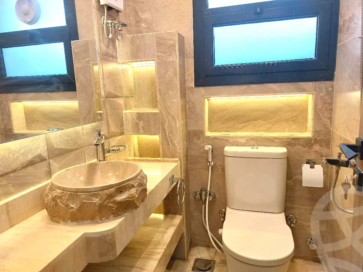 https://aqarmap.com.eg/ar/listing/6882427-for-rent-cairo-new-cairo-compounds-azad
