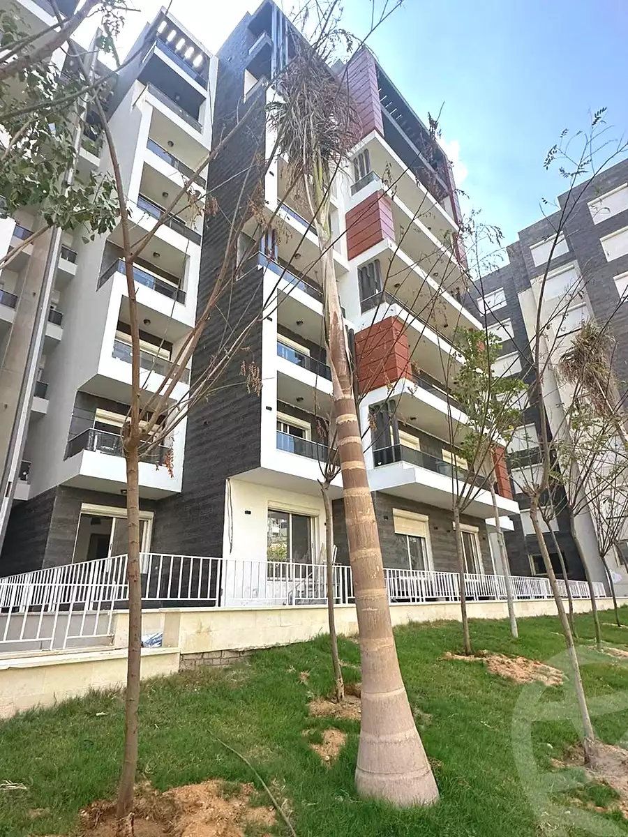 https://aqarmap.com.eg/ar/listing/6882516-for-sale-cairo-new-administrative-capital-r7-la-capitale