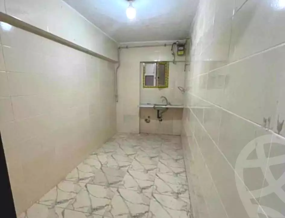 https://aqarmap.com.eg/en/listing/6882751-for-rent-alexandria-moharram-bey