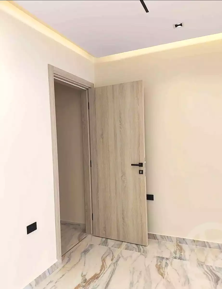 https://aqarmap.com.eg/en/listing/6883358-for-sale-alexandria-sydy-bshr-sydy-bshr-qbly
