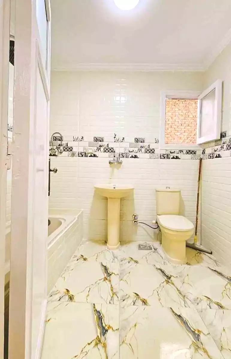https://aqarmap.com.eg/en/listing/6883752-for-sale-alexandria-miami-iskandar-ibrahim-st