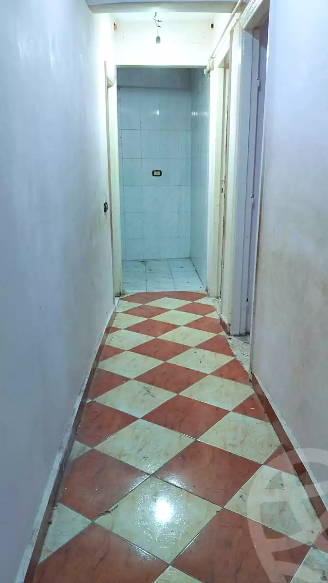 https://aqarmap.com.eg/ar/listing/6883875-for-sale-alexandria-alhadara-new-el-hadra