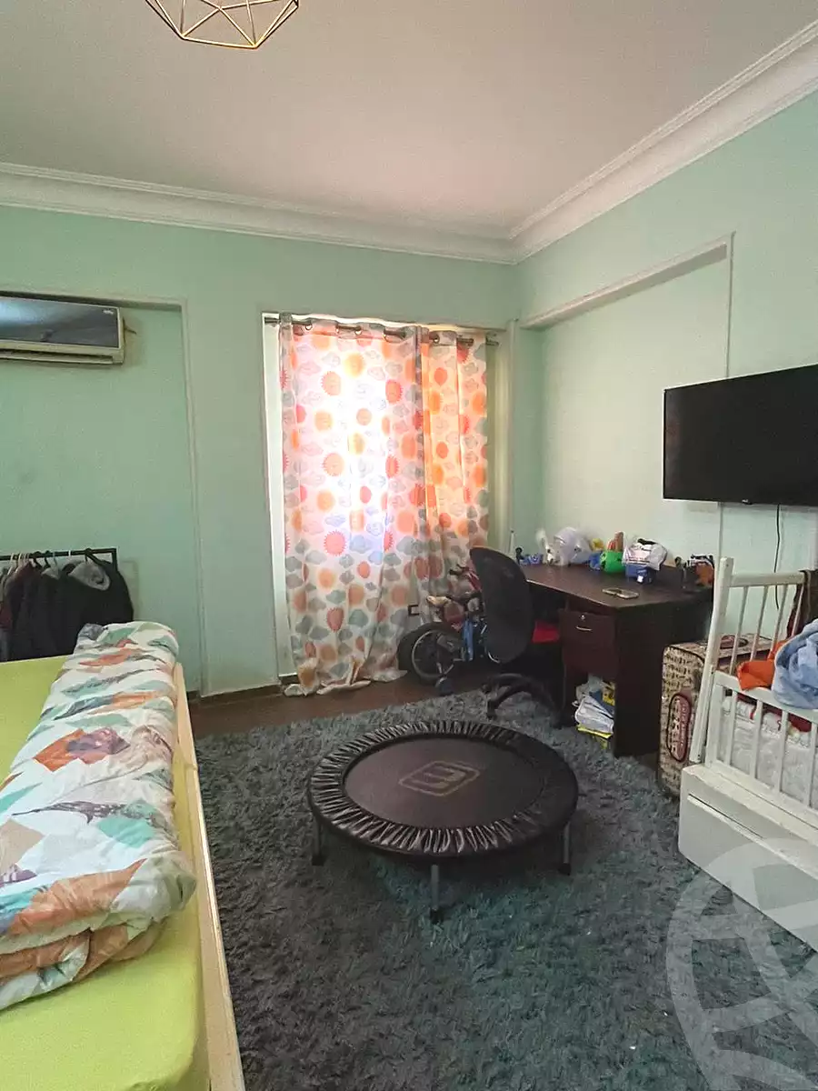 https://aqarmap.com.eg/ar/listing/6884141-for-sale-cairo-6th-of-october-el-ahyaa-neighborhood-2nd-divided-from-al-kafrawei-st