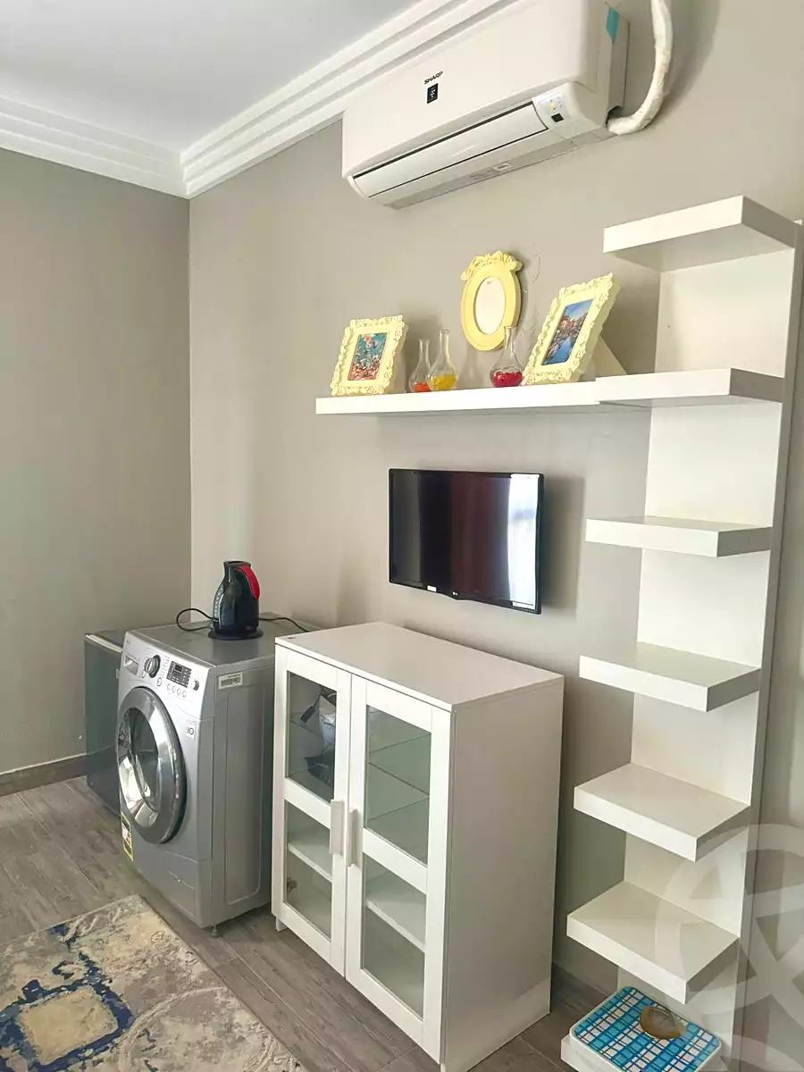 https://aqarmap.com.eg/ar/listing/6884191-for-rent-cairo-el-sheikh-zayed-city-compounds-the-courtyard-mall-dorra