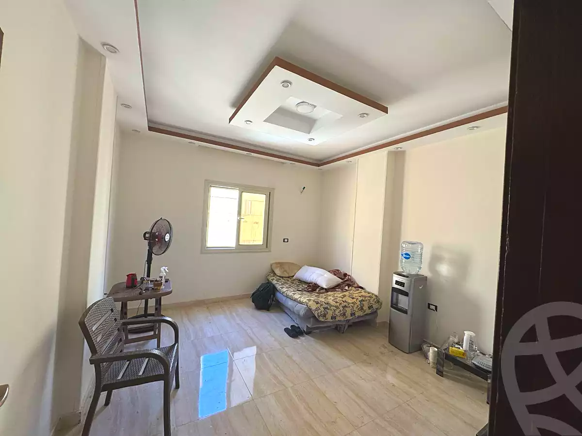 https://aqarmap.com.eg/en/listing/6884373-for-sale-cairo-6th-of-october-el-ahyaa-neighborhood-2nd-divided-from-al-kafrawei-st
