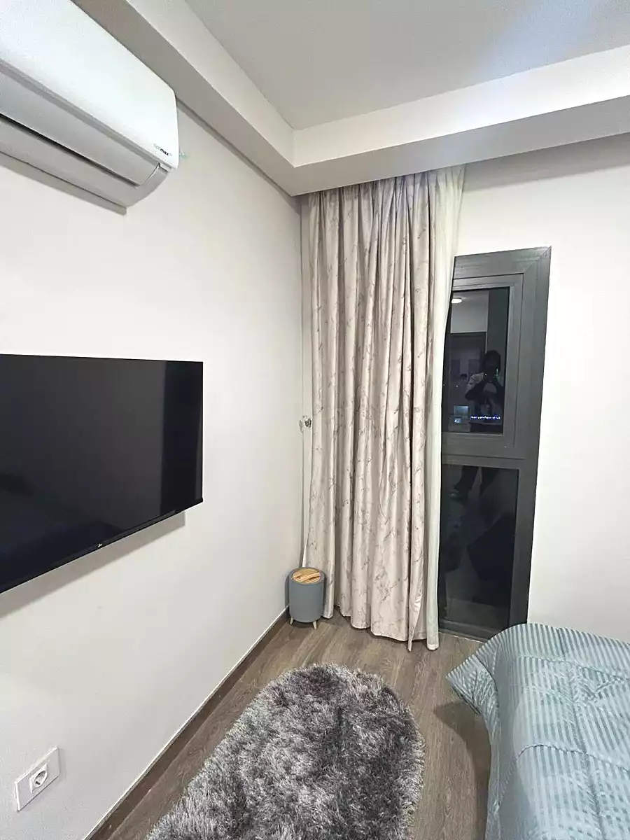 https://aqarmap.com.eg/ar/listing/6884393-for-rent-cairo-el-sheikh-zayed-city-compounds-zyd-wr-llttwyr-park-towers-zed-el-sheikh-zayed-compound