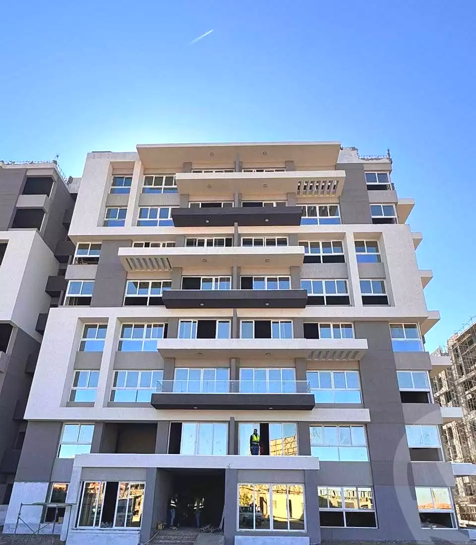 https://aqarmap.com.eg/ar/listing/6884486-for-sale-cairo-new-administrative-capital-r7-syn-7