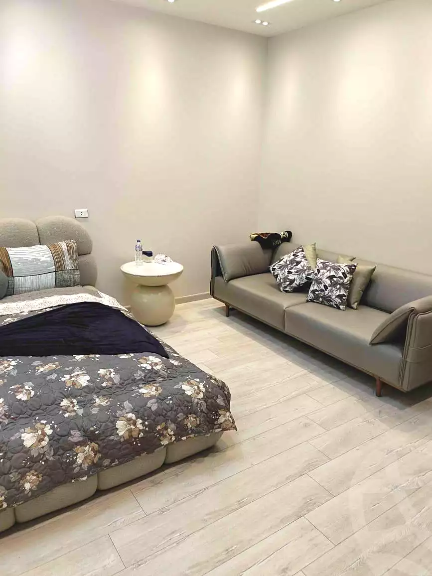 https://aqarmap.com.eg/en/listing/6884604-for-sale-cairo-new-cairo-jml-bd-lnsr