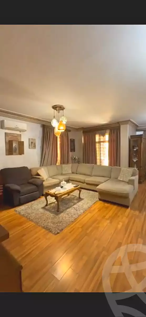 https://aqarmap.com.eg/ar/listing/6884695-for-sale-cairo-new-cairo-ganob-el-akadamiya-south-academy-a-zaid-ebn-haretha-st