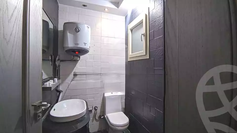 https://aqarmap.com.eg/ar/listing/6884826-for-sale-alexandria-ganaklis-shr-mrtdy-bsh