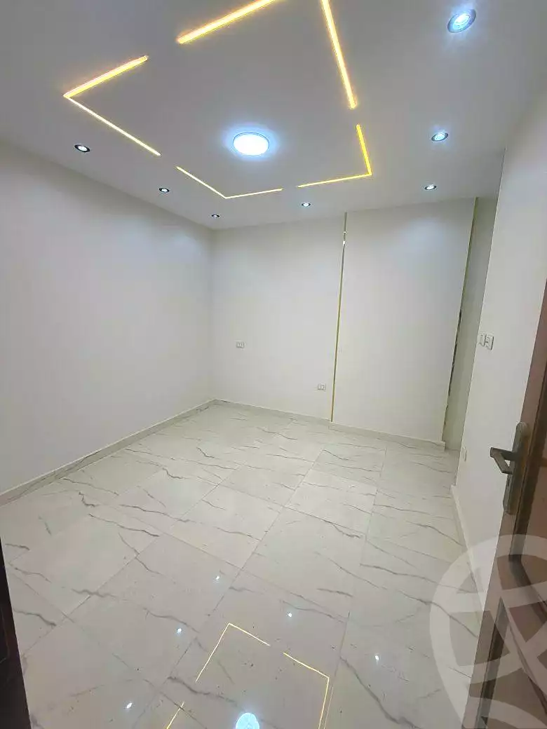 https://aqarmap.com.eg/en/listing/6884901-for-sale-alexandria-al-agamy-lbytsh-bianchiii