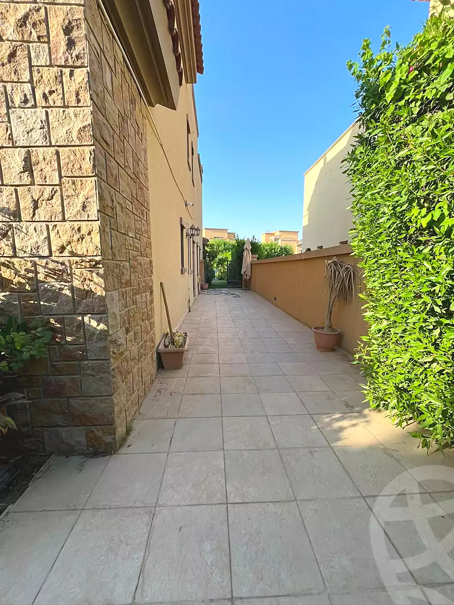https://aqarmap.com.eg/en/listing/6885110-for-rent-cairo-new-cairo-compounds-mivida-mivida-parcel
