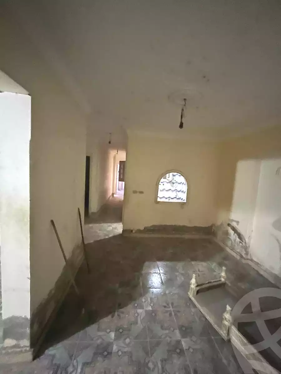 https://aqarmap.com.eg/en/listing/6885457-for-sale-alexandria-el-mandara-alex-el-mandara-bahri
