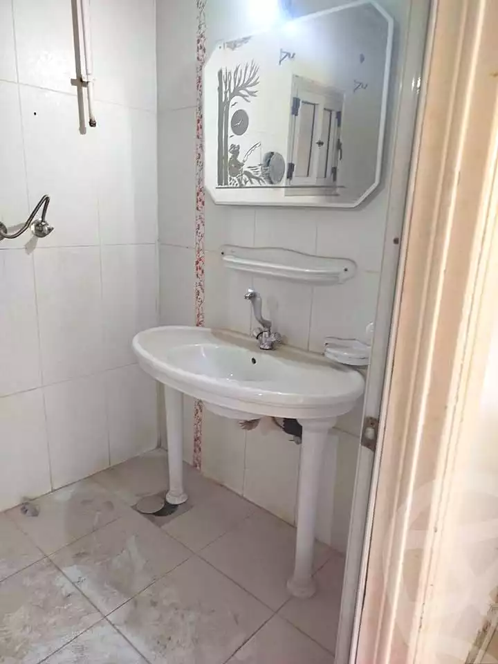 https://aqarmap.com.eg/en/listing/6885480-for-sale-alexandria-al-agamy-el-hanouvel