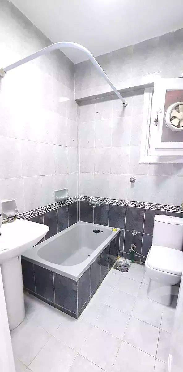 https://aqarmap.com.eg/en/listing/6885579-for-sale-alexandria-al-agamy-shataa-el-nakheel