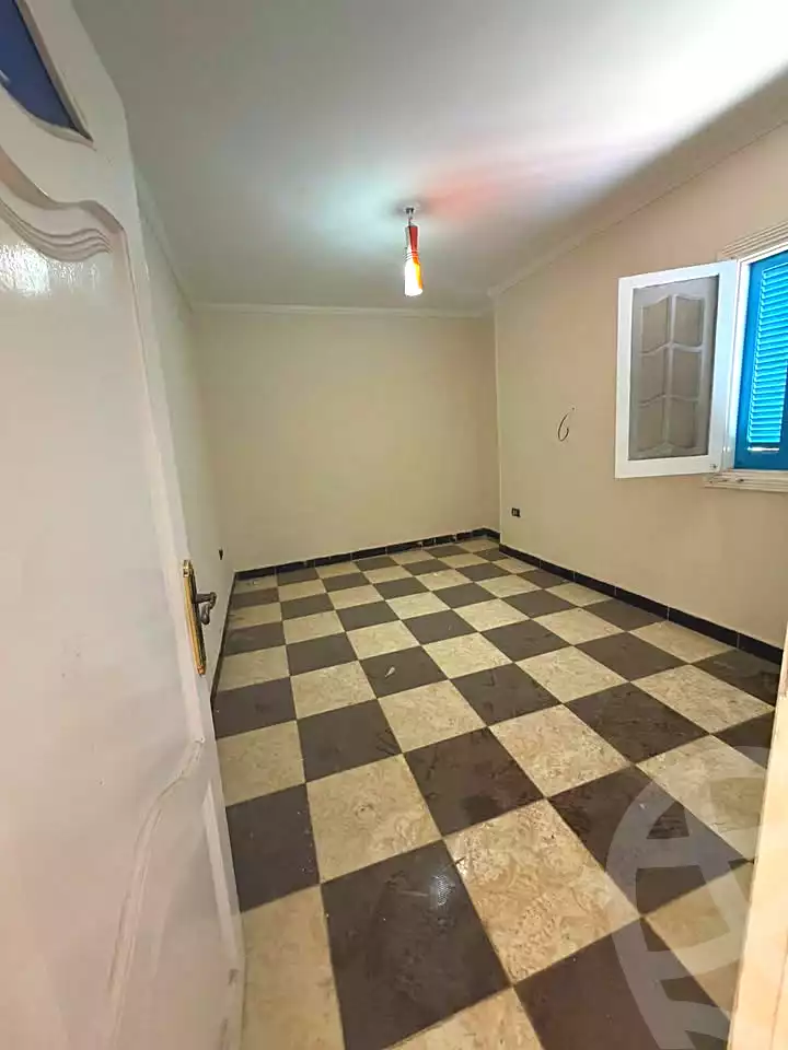 https://aqarmap.com.eg/ar/listing/6885753-for-rent-alexandria-al-agamy-lbytsh