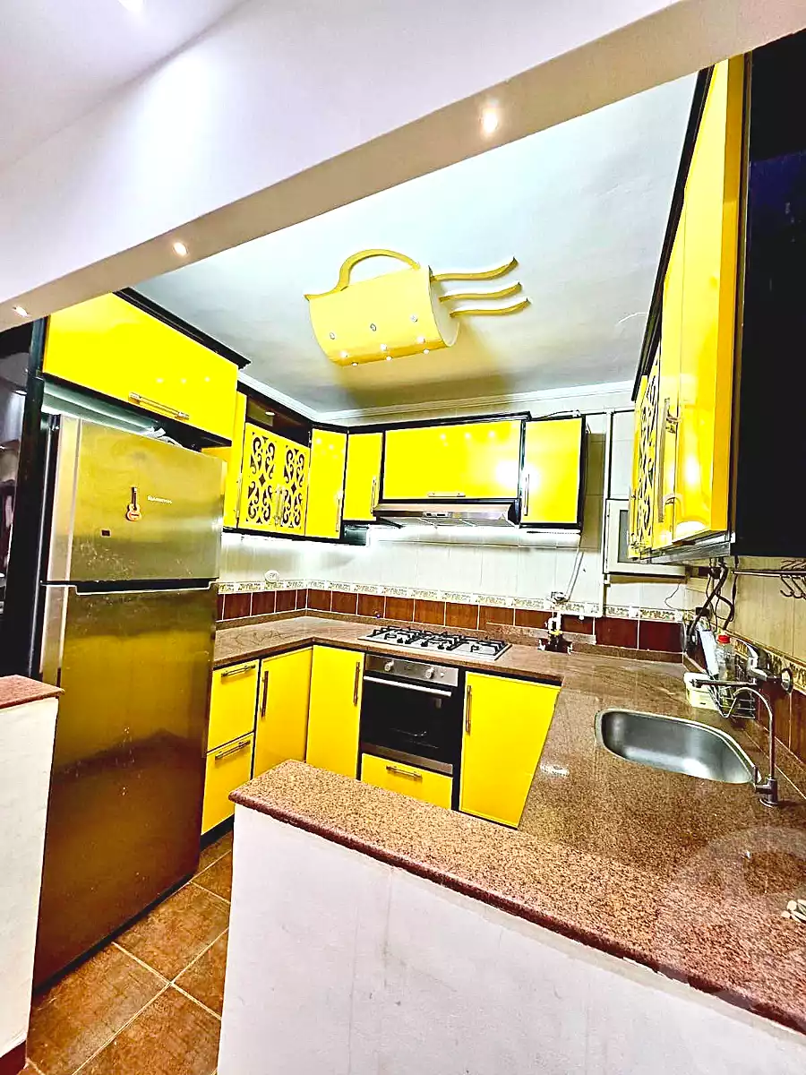 https://aqarmap.com.eg/ar/listing/6885806-for-sale-alexandria-el-asafra-l-sfr-bhry