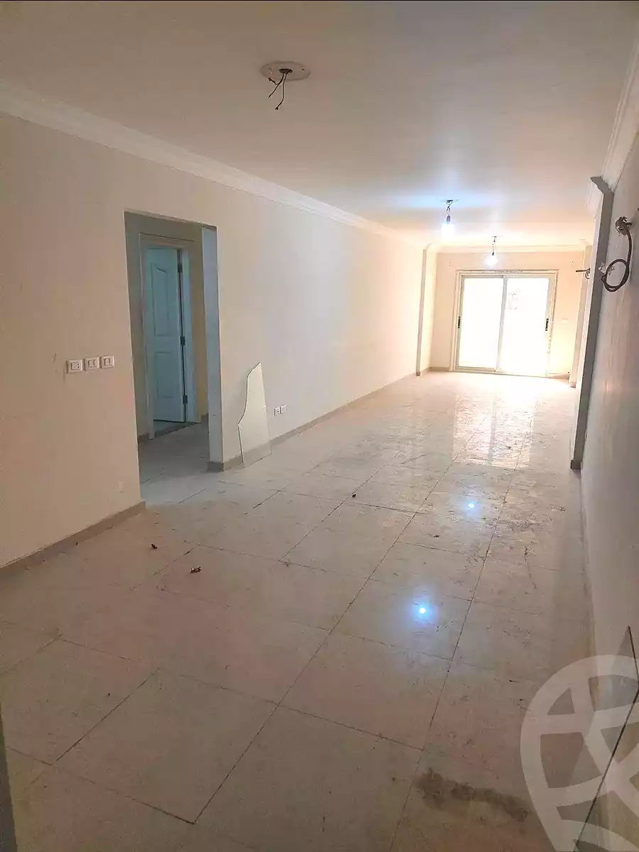 https://aqarmap.com.eg/ar/listing/6885853-for-sale-alexandria-lsywf-city-light-compound
