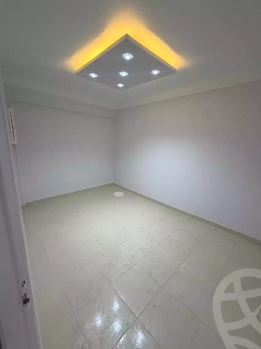 https://aqarmap.com.eg/ar/listing/6885883-for-sale-alexandria-lsywf-el-falki