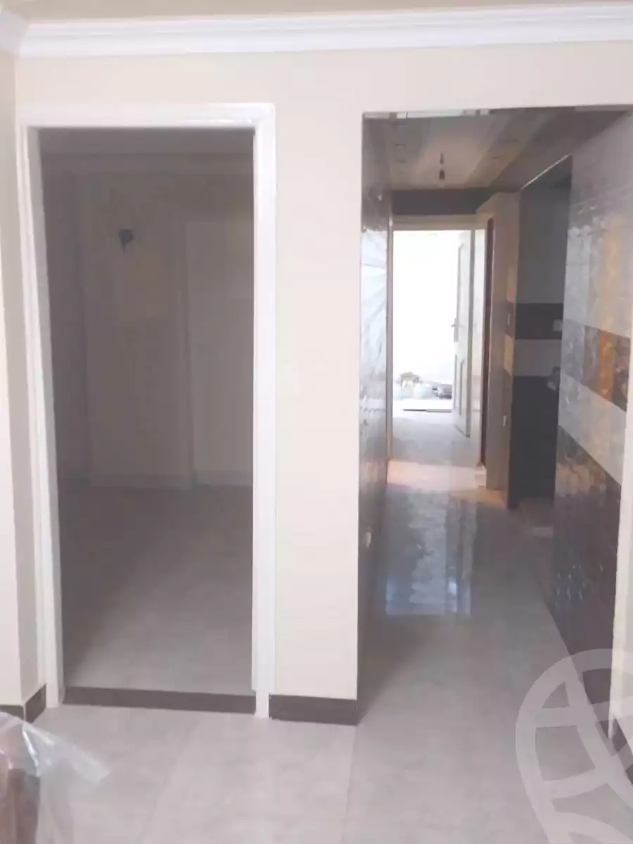 https://aqarmap.com.eg/ar/listing/6885942-for-sale-cairo-ain-shams-ain-shams-el-sharkia-el-zahraa-st