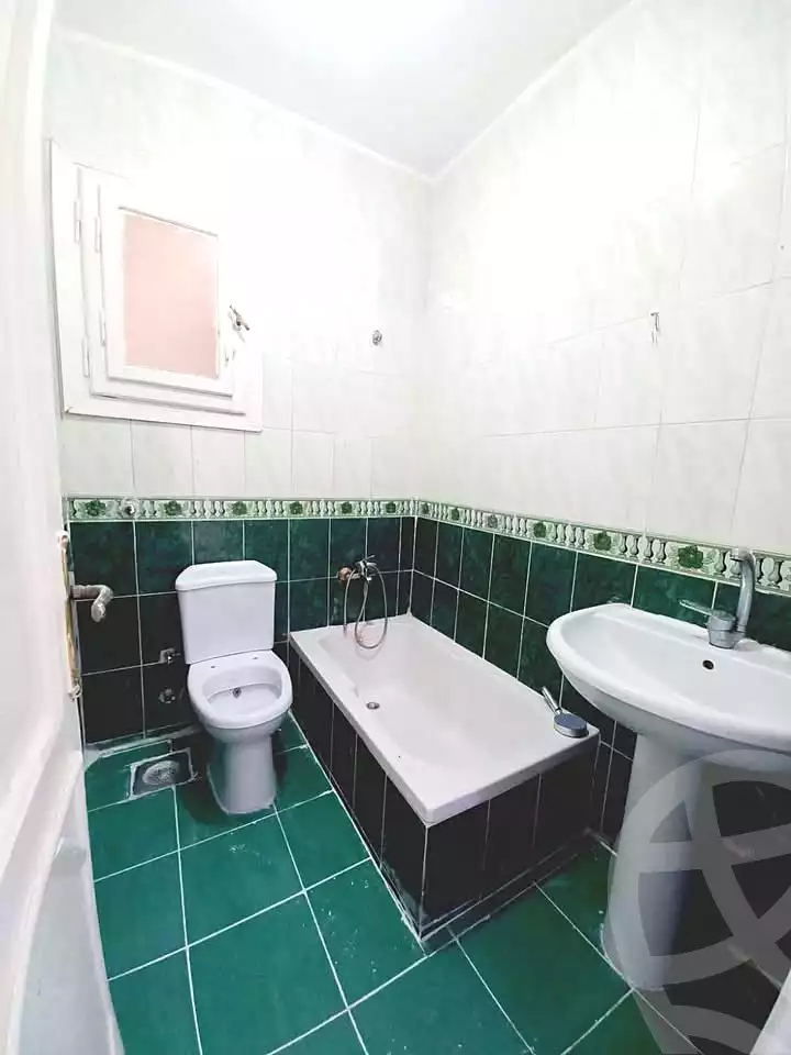 https://aqarmap.com.eg/ar/listing/6886009-for-sale-alexandria-al-agamy-shataa-el-nakheel