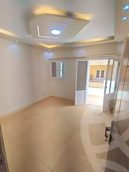 https://aqarmap.com.eg/ar/listing/6886165-for-sale-alexandria-al-agamy-bw-ywsf-hosni-mubarak-st