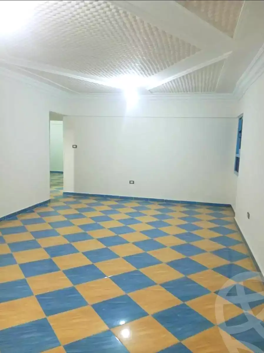 https://aqarmap.com.eg/ar/listing/6886203-for-sale-alexandria-moharram-bey-kanal-al-mahmoudeya-al-bahri-st