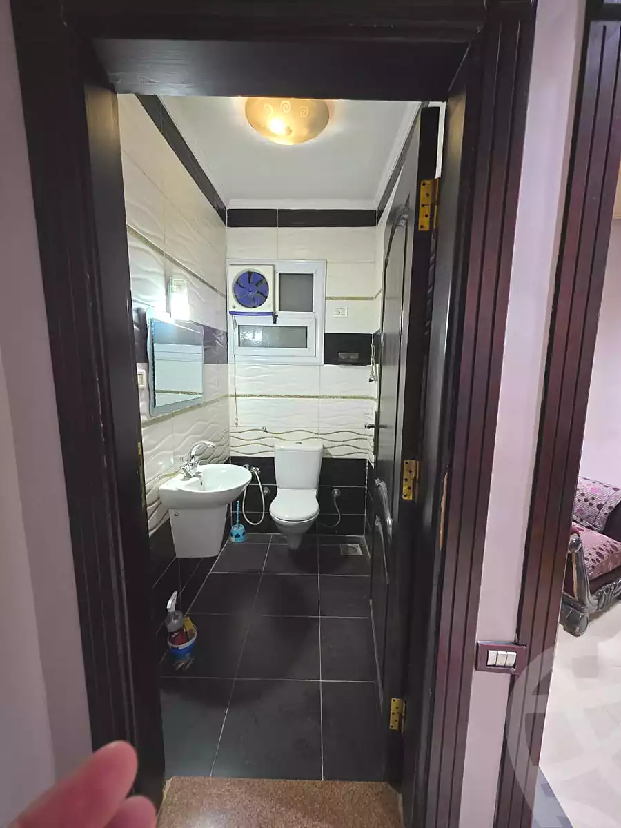 https://aqarmap.com.eg/ar/listing/6818311-for-sale-asyut-asyut-city-taksim-al-bitroul-st