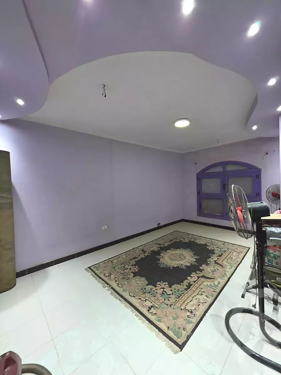 https://aqarmap.com.eg/ar/listing/6818311-for-sale-asyut-asyut-city-taksim-al-bitroul-st