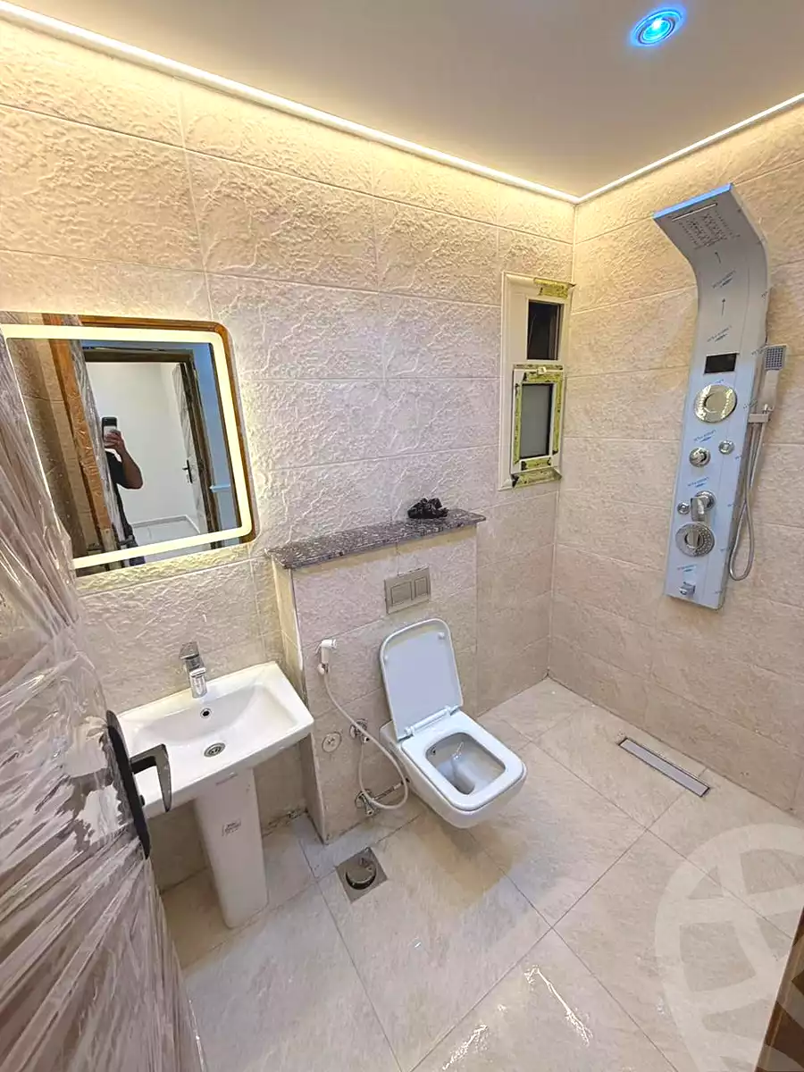 https://aqarmap.com.eg/ar/listing/6886604-for-sale-cairo-6th-of-october-mntq-fr-y-b-6-ktwbr