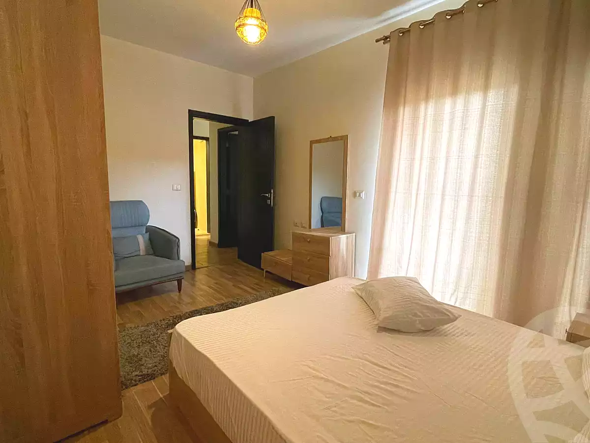 https://aqarmap.com.eg/en/listing/6886629-for-rent-cairo-el-sheikh-zayed-city-compounds-dh-drys