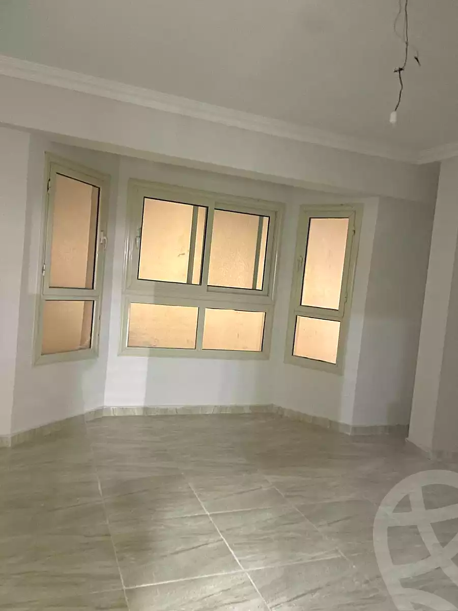https://aqarmap.com.eg/ar/listing/6886809-for-rent-cairo-el-sheikh-zayed-city-el-hay-el-hady-ashaer