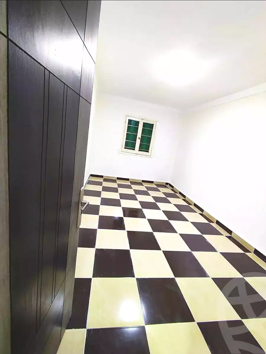 https://aqarmap.com.eg/en/listing/6886852-for-sale-alexandria-el-mandara-alex-el-mandara-bahri