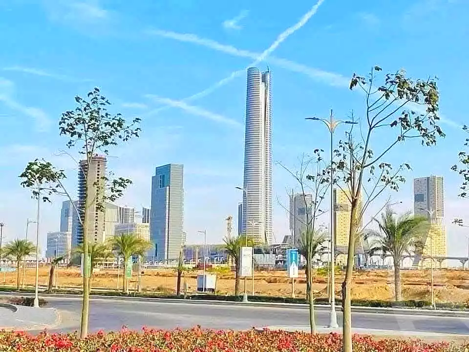 https://aqarmap.com.eg/en/listing/6887078-for-sale-cairo-new-administrative-capital-r5-garden-city-compound-city-edge