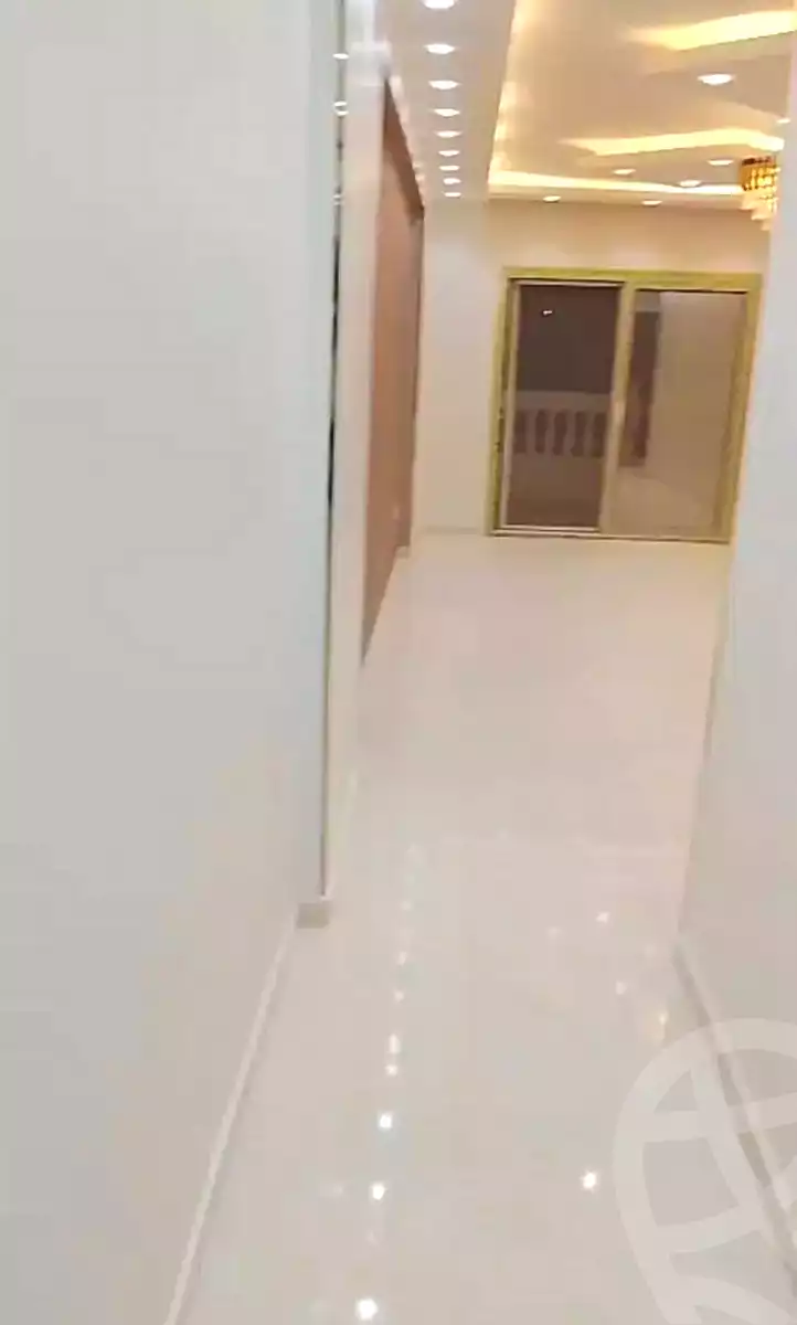 https://aqarmap.com.eg/en/listing/6887098-for-sale-cairo-helwan-hadayek-helwan-el-eshrein-st