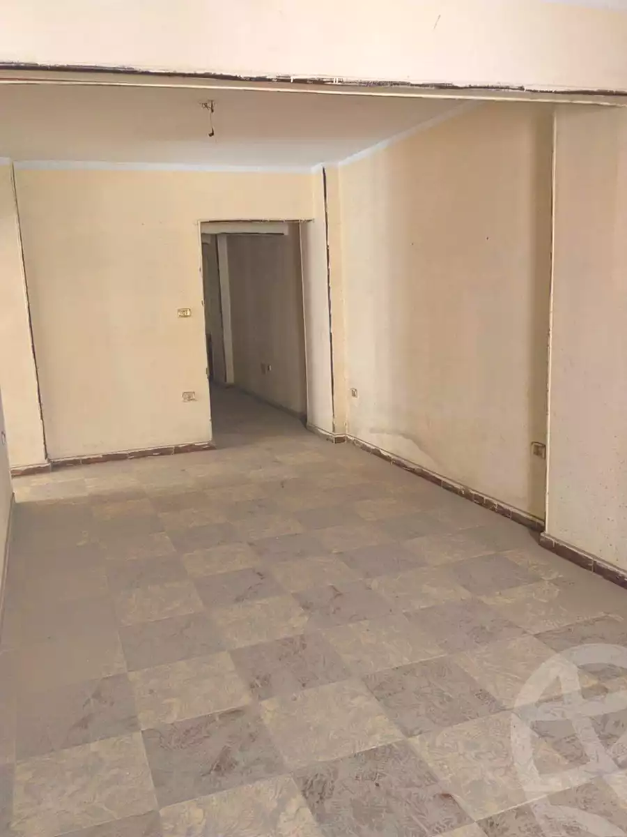https://aqarmap.com.eg/ar/listing/6888267-for-sale-cairo-helwan-helwan-el-sharkeya-abd-el-rahman-pasha-st
