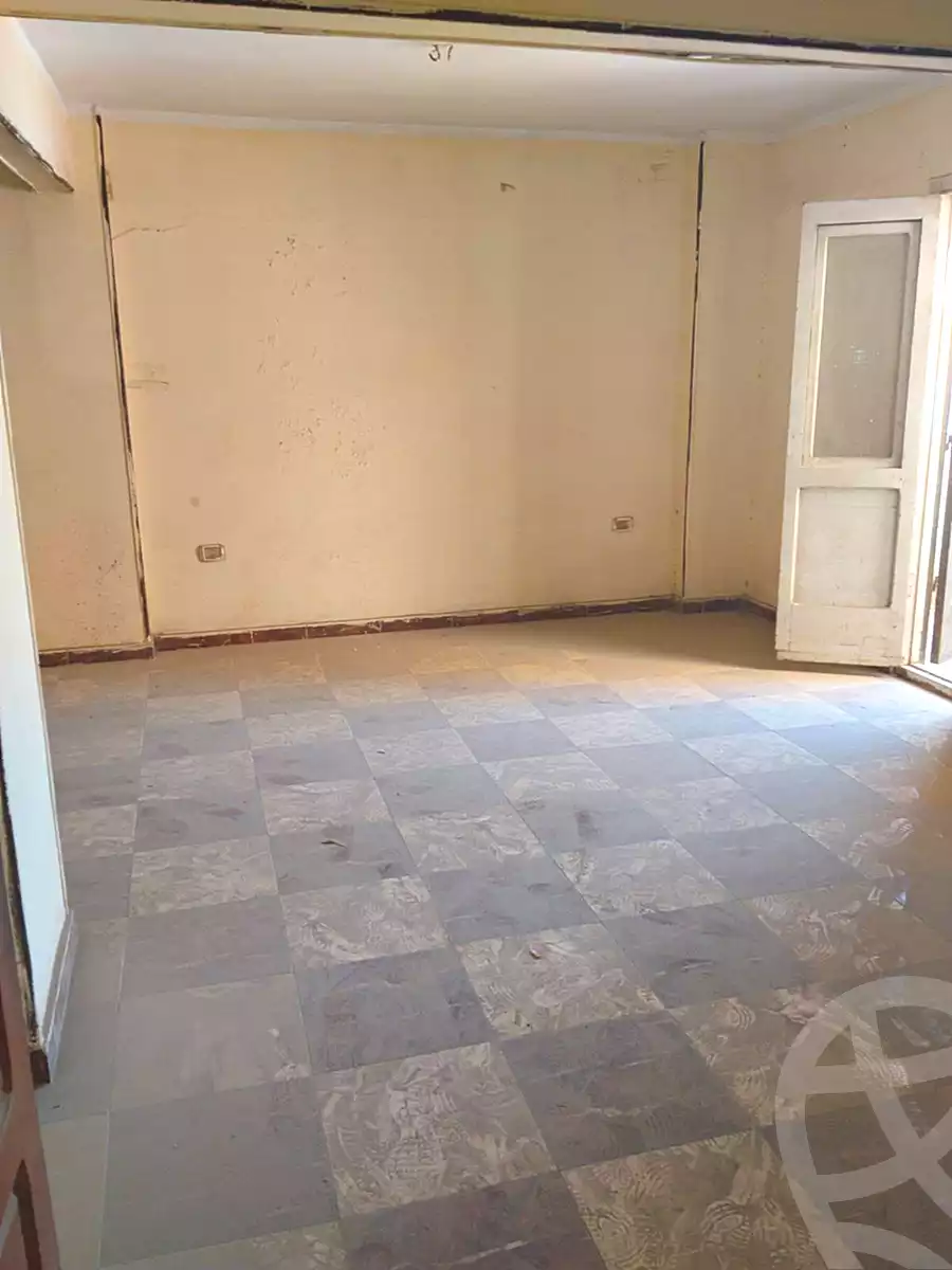 https://aqarmap.com.eg/ar/listing/6888267-for-sale-cairo-helwan-helwan-el-sharkeya-abd-el-rahman-pasha-st