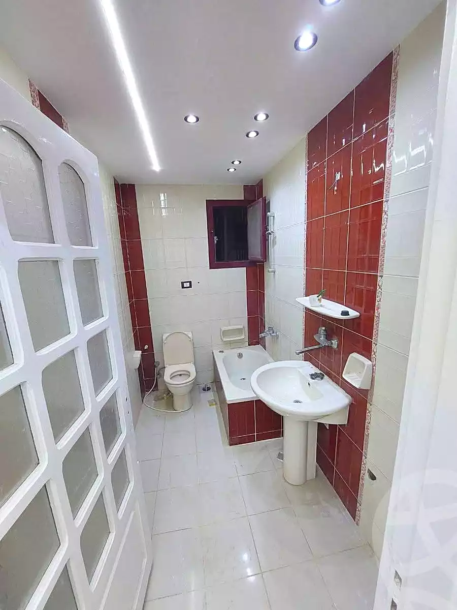 https://aqarmap.com.eg/ar/listing/6888607-for-sale-alexandria-el-asafra-l-sfr-bhry
