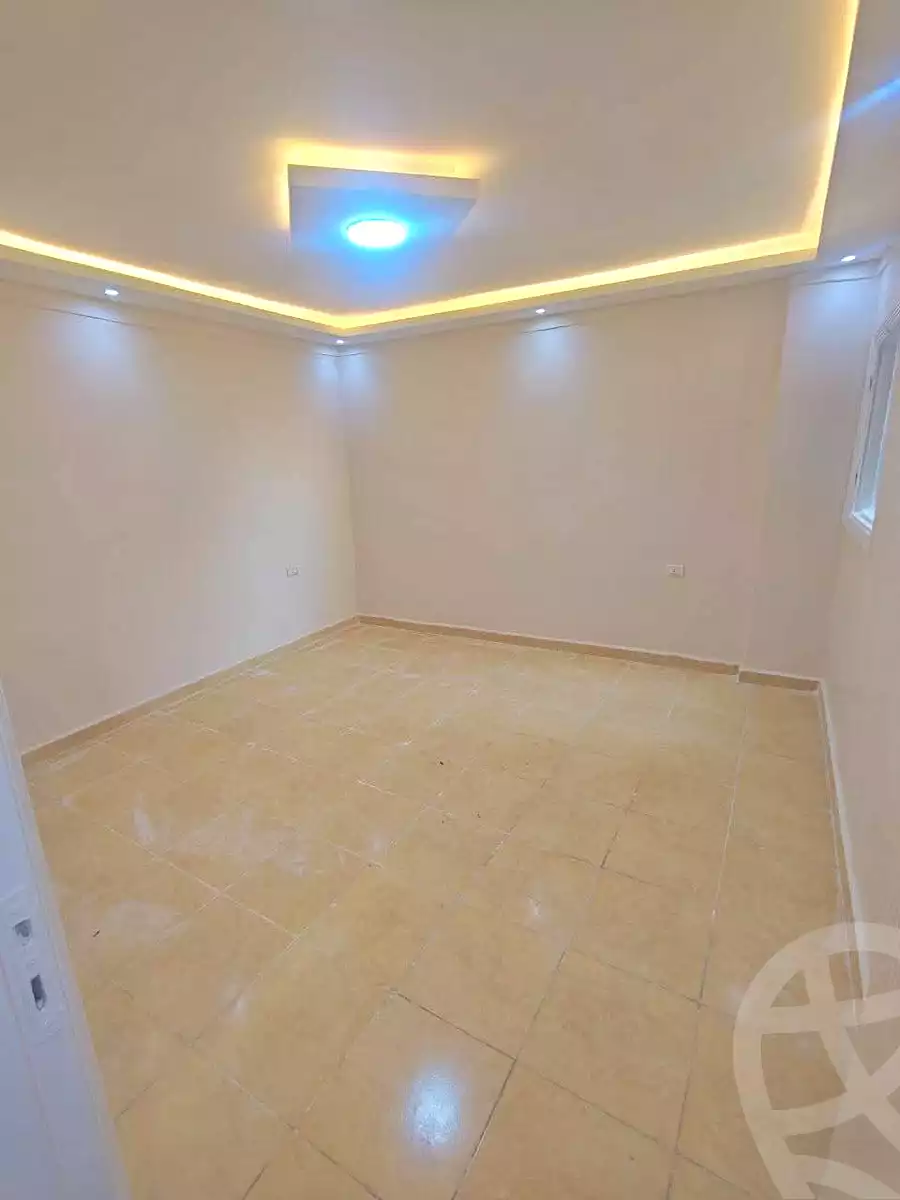 https://aqarmap.com.eg/ar/listing/6888742-for-sale-alexandria-al-agamy-el-hanouvel