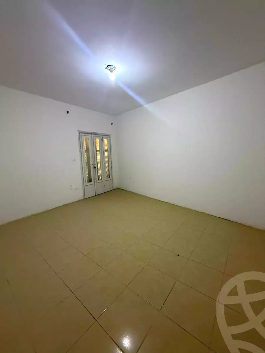 https://aqarmap.com.eg/en/listing/6889403-for-rent-alexandria-al-agamy-lbytsh